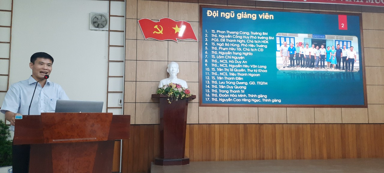 Khoa Mạng máy tính và Truyền thông